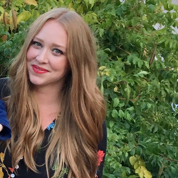 ✨ - Picture 1 of 2